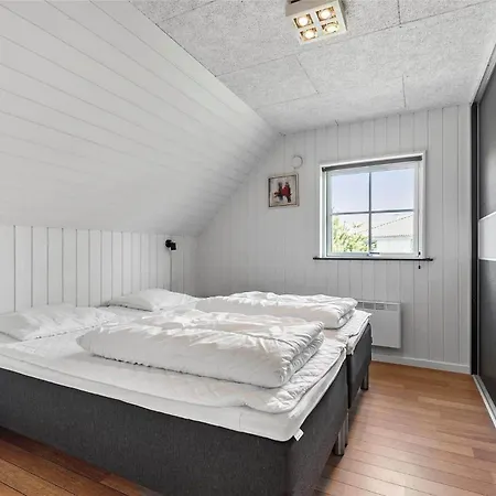 Bv185-blavand-degnevangen-5 * Blåvand