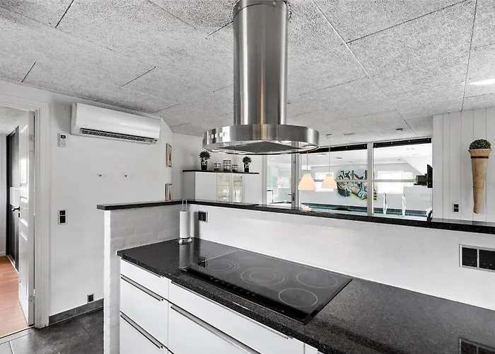 Bv185-blavand-degnevangen-5 بيت للعطل *